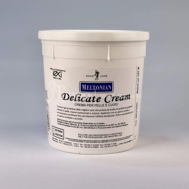 Delicate Cream Meltonian Безжировой финишный крем, цвет 001 Neutral, 1л